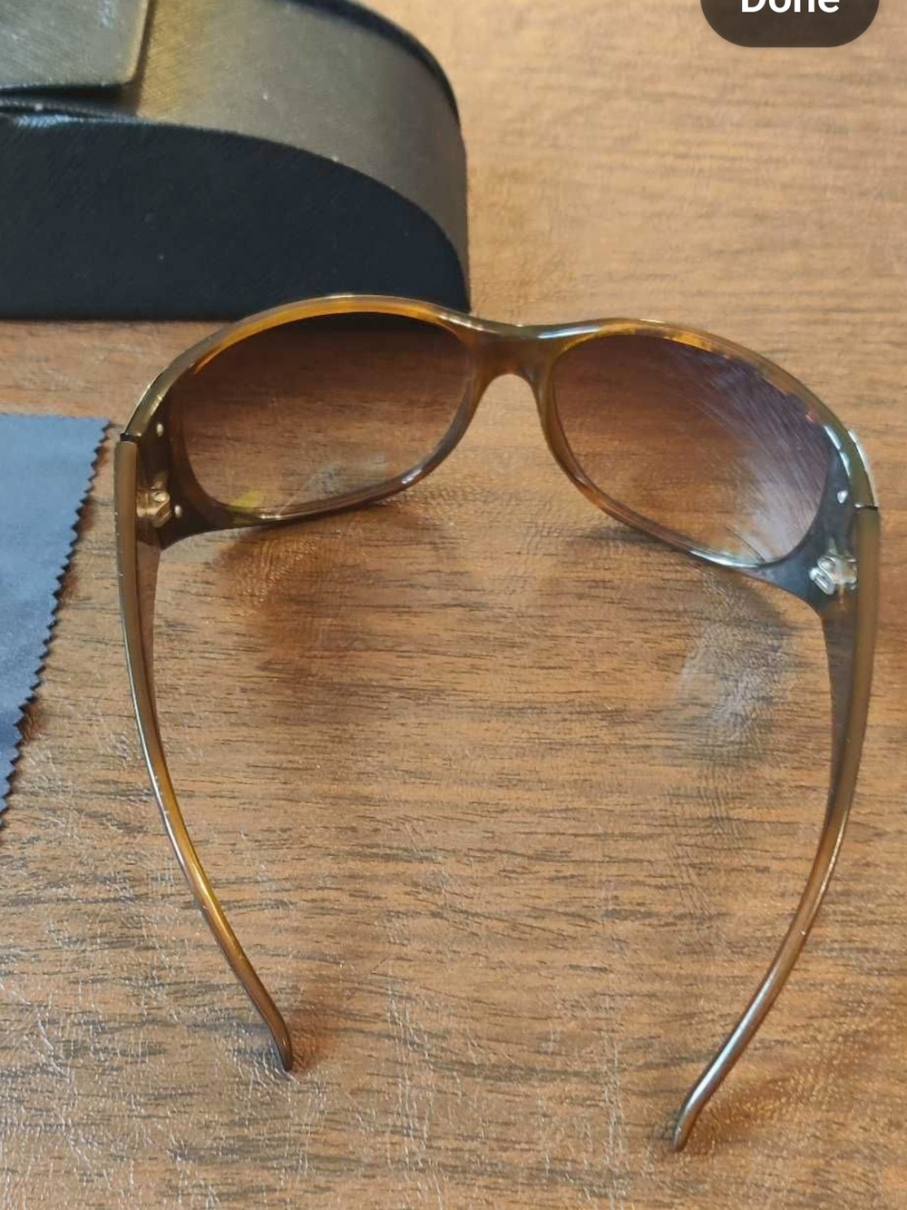AUTHENTICATED ๐ค Prada Tortoiseshell Oversized Sunglasses + Case & COA - Picture 10 of 16